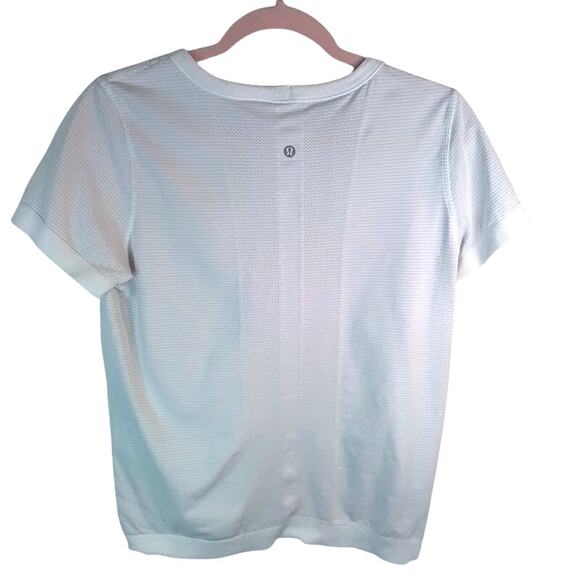 Lululemon Swiftly Tech Short Sleeve Tee White Women’s Size 8 Mesh Seamless - Picture 2 of 4